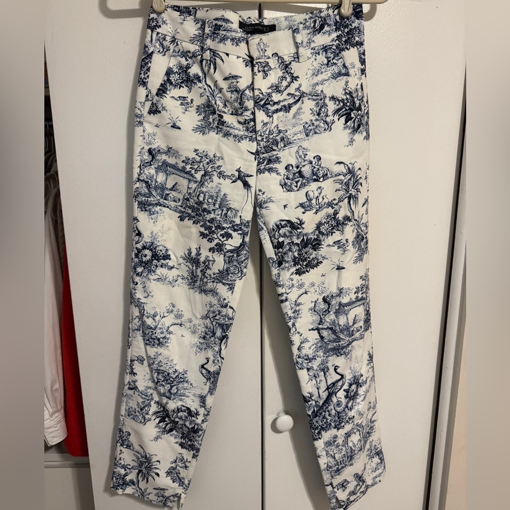 Zara White & Navy Toile Ankle Pants